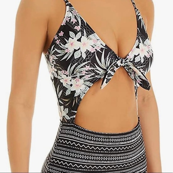 Hot Water Swimsuit Boho Blooms Monokini One Piece - Picture 7 of 8